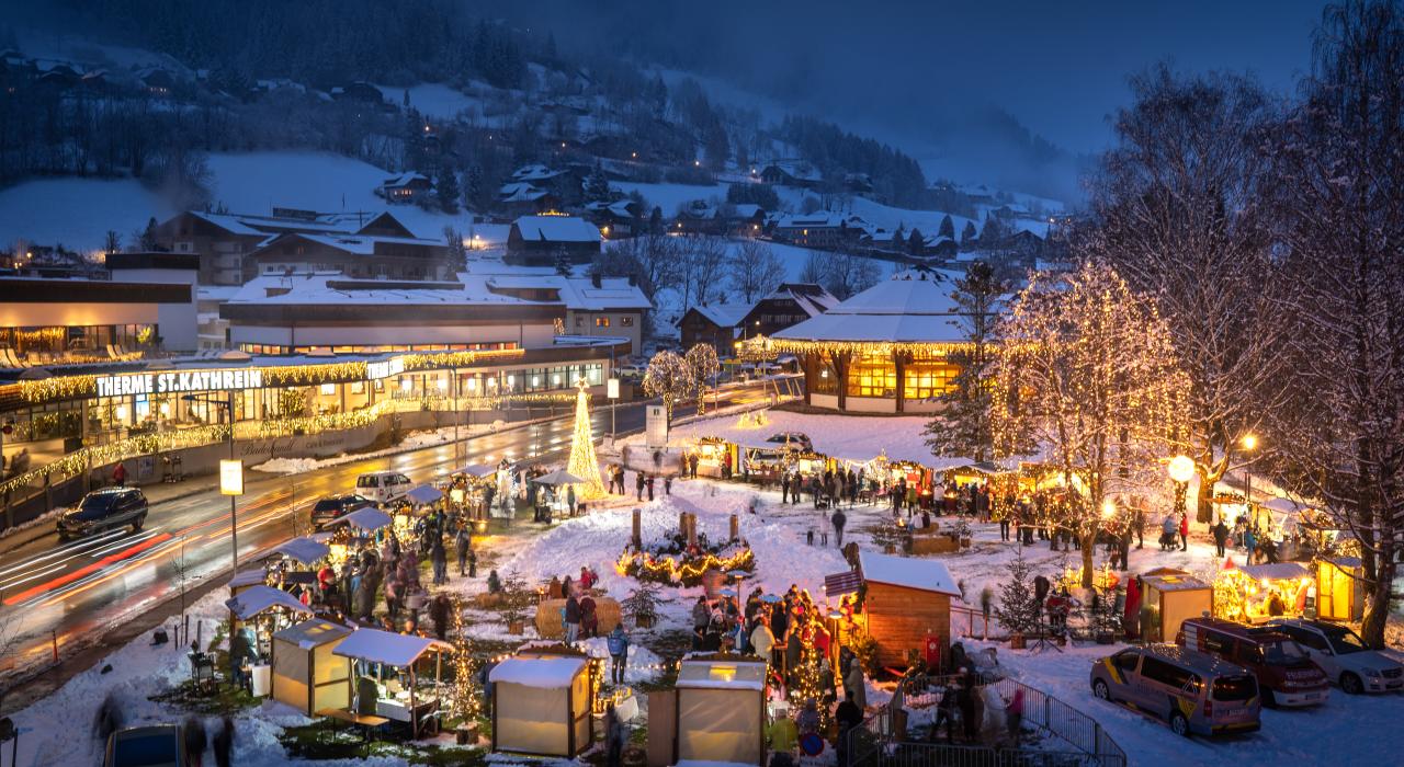 Adventstimmung am Christkindlmarkt in Bad Kleinkirchheim © Mathias Prägant - MBN Tourismus Adventstimmung am Christkindlmarkt in Bad Kleinkirchheim © Mathias Prägant - MBN Tourismus