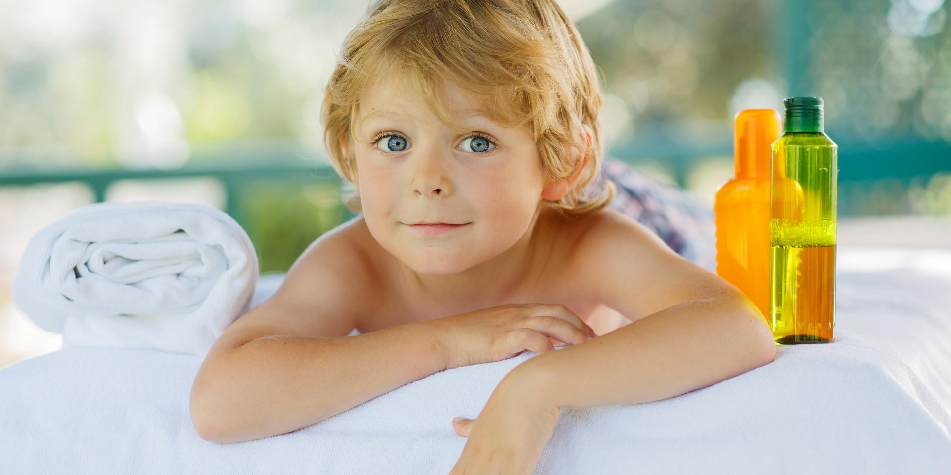 24_Kindermassage_shutterstock_226374286