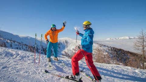 _0018_Skifahren_Skigebiet_Winter_Famlie__c__Mathias_Pr_n__gant__14_
