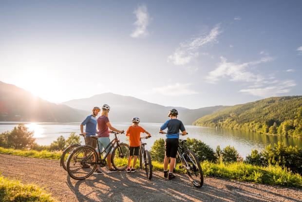 millstaetter_see_sommer_radfahren-original_(f)_Michael-Stabentheiner_(c)_Kaernten-Werbung_cf5f2bbf-e8ec-4257-8a3b-ee0e2afc3845