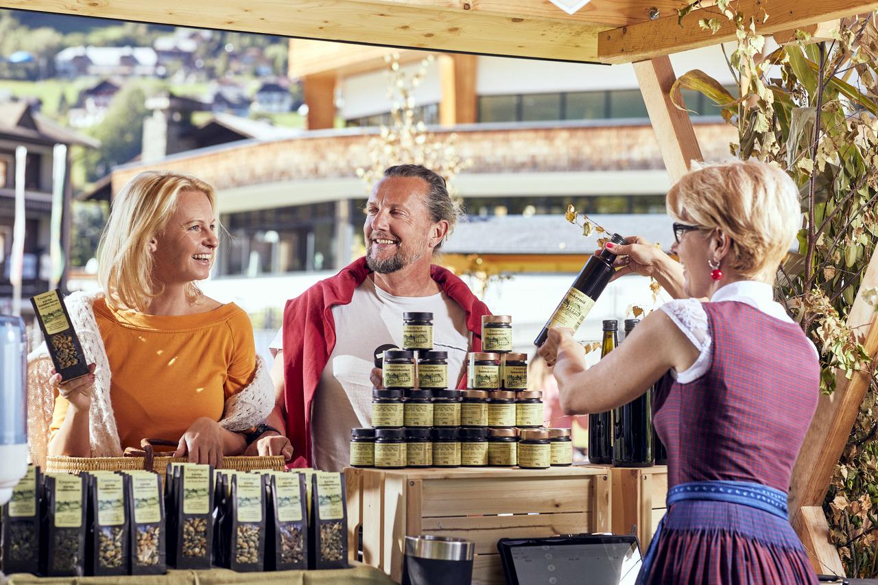 Kulinarik_Kulinarische Nächte_Genussmarkt_Bad Kleinkirchheim_Herbst © Johannes Puch_MBN Tourismus Kulinarik_Kulinarische Nächte_Genussmarkt_Bad Kleinkirchheim_Herbst © Johannes Puch_MBN Tourismus